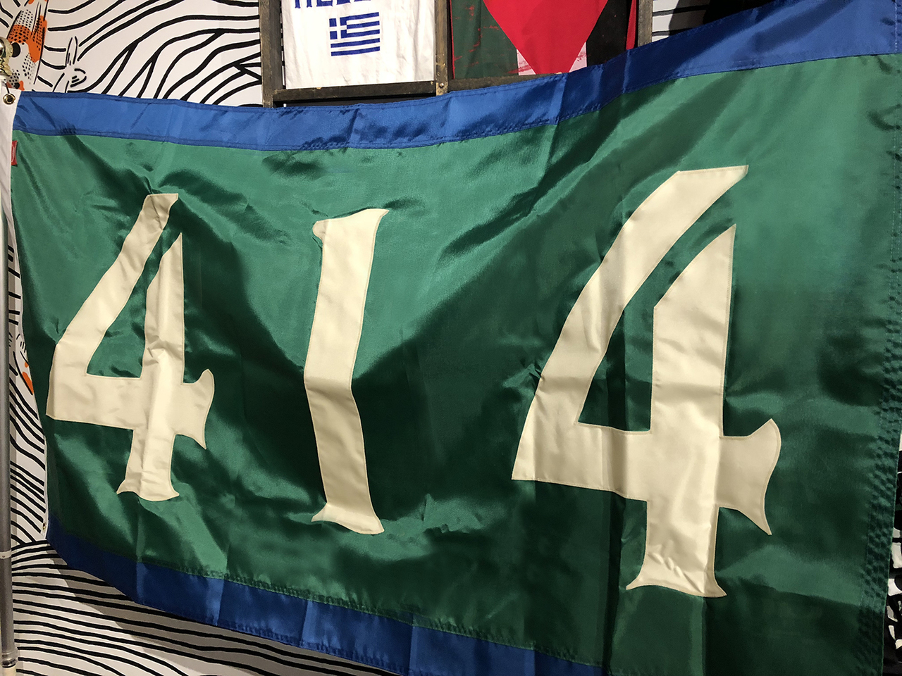 414_Milwaukee_Bucks_Flag__57138.1541097400.1280.1280.jpg